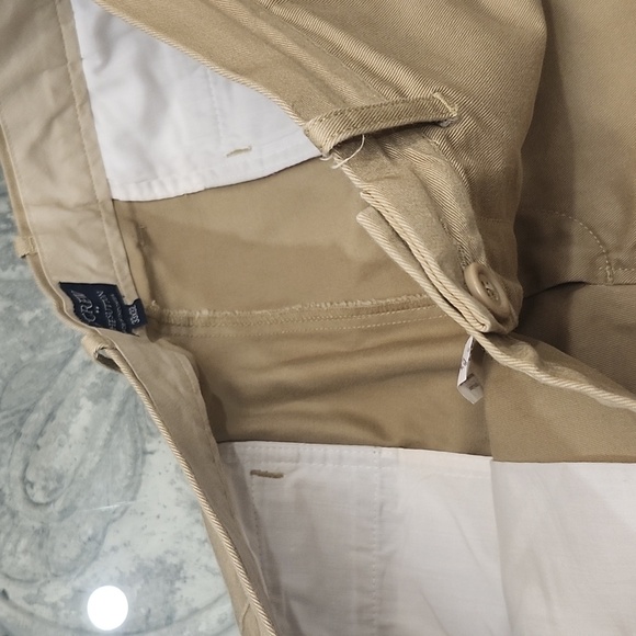 J Crew Men's The Sutton straight-fit flex khaki pant 33x32 New - Picture 6 of 10